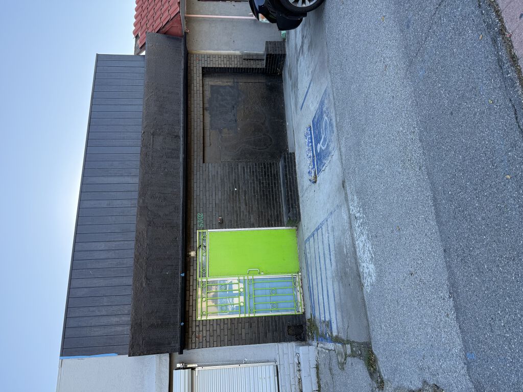 1100 N Fresno St - Photo 4