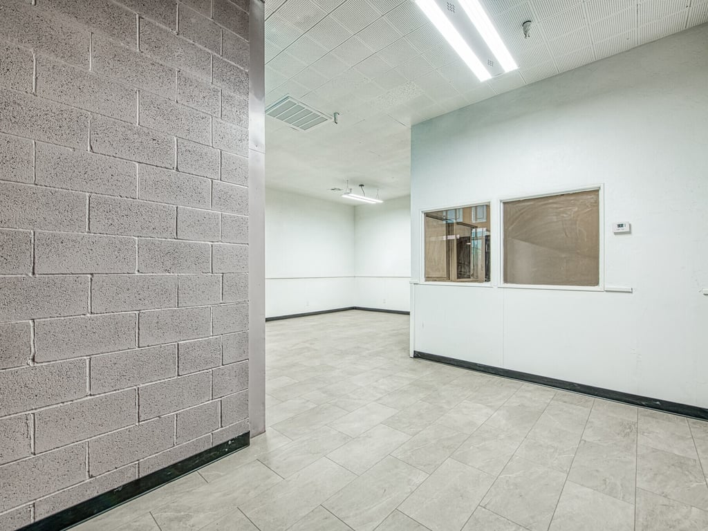 135 Van Ness Avenue, Fresno