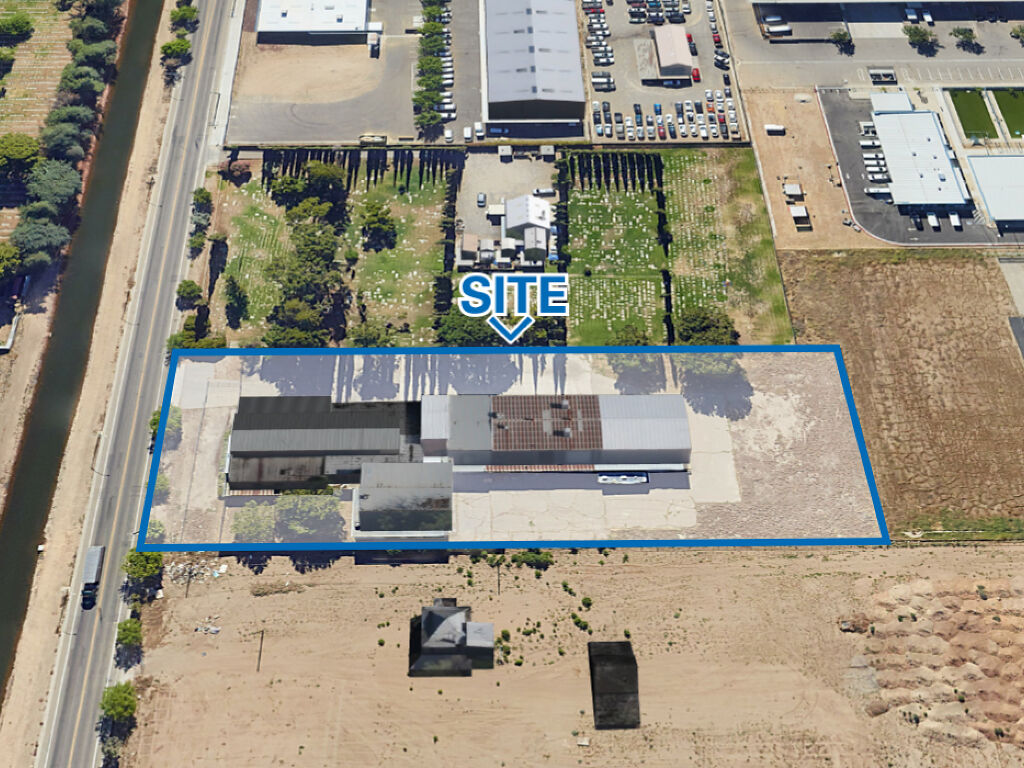 1521 W Nielsen Ave, Fresno