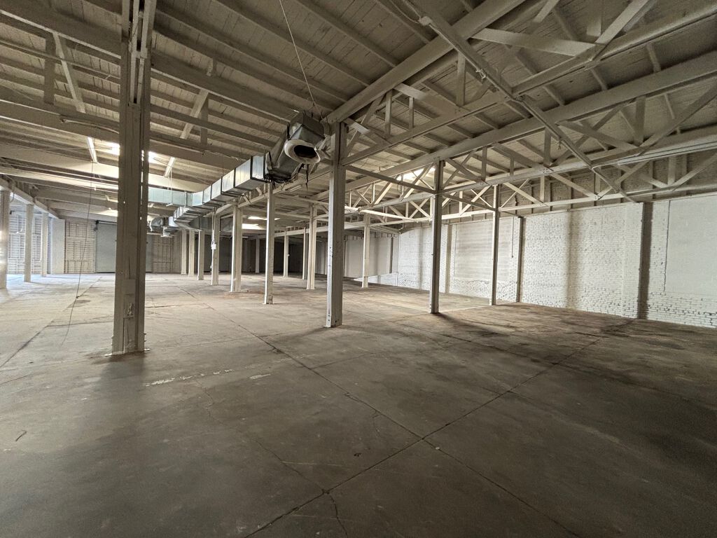165 Broadway St - Photo 3