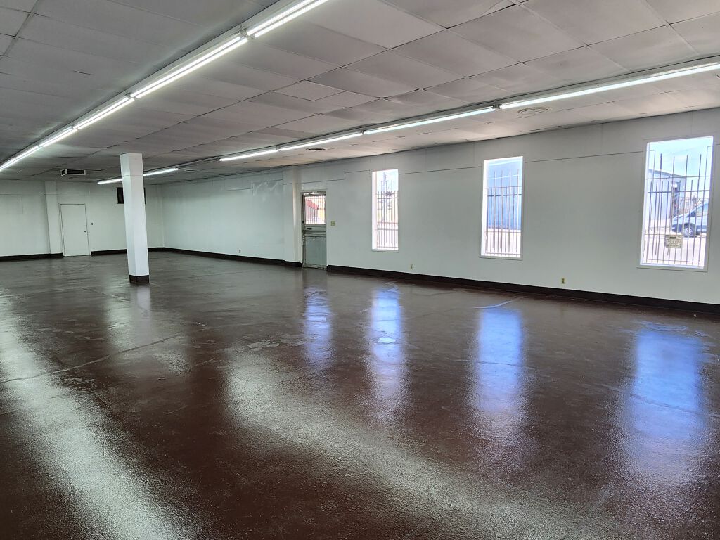 1907 E Olive Ave - Photo 4