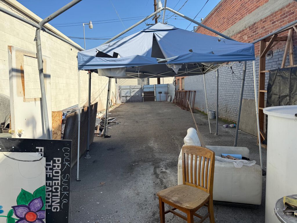 1952 H St - Photo 6