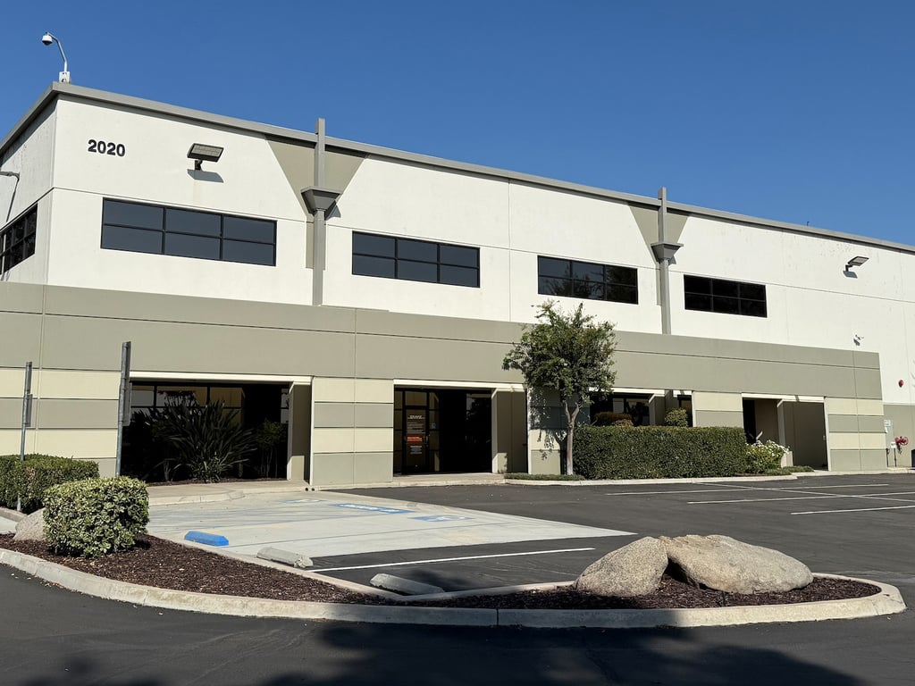 2020 E Vine Ave, Fresno