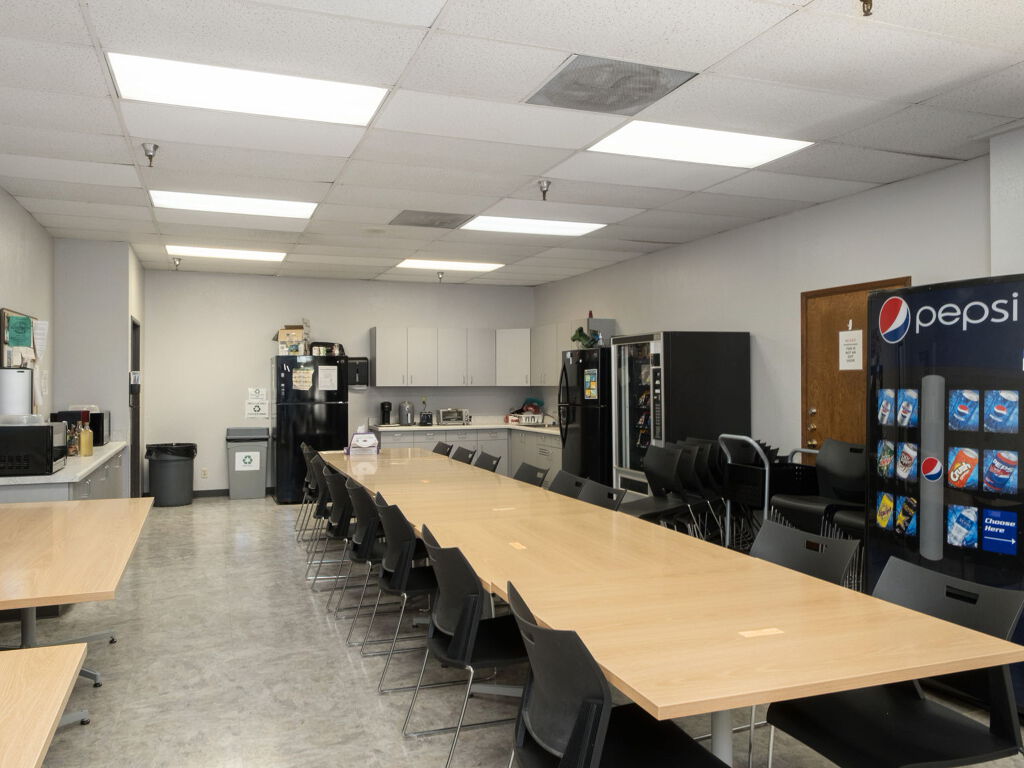 2048 N Fine Ave - Photo 8