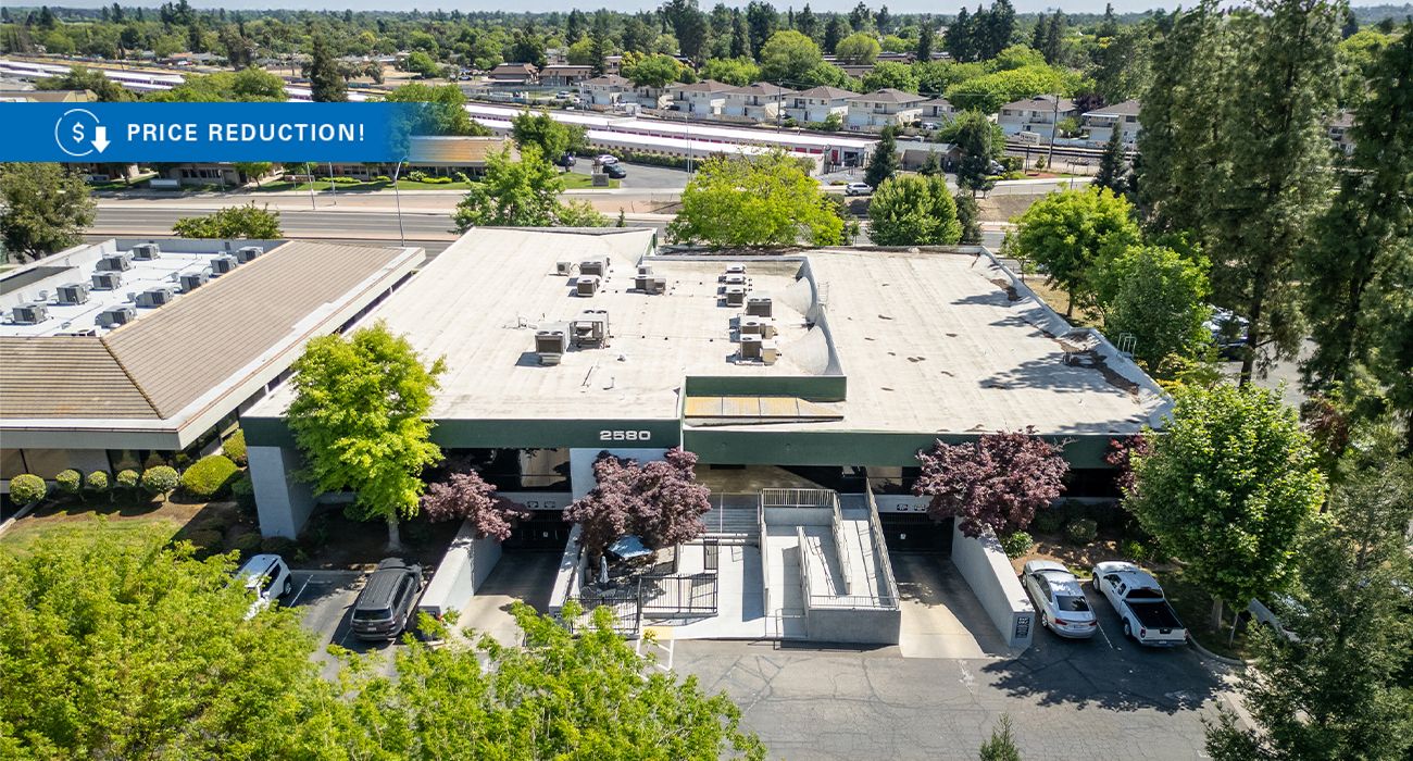 2580 W. Shaw Lane, Fresno, CA  93711-3319, Fresno