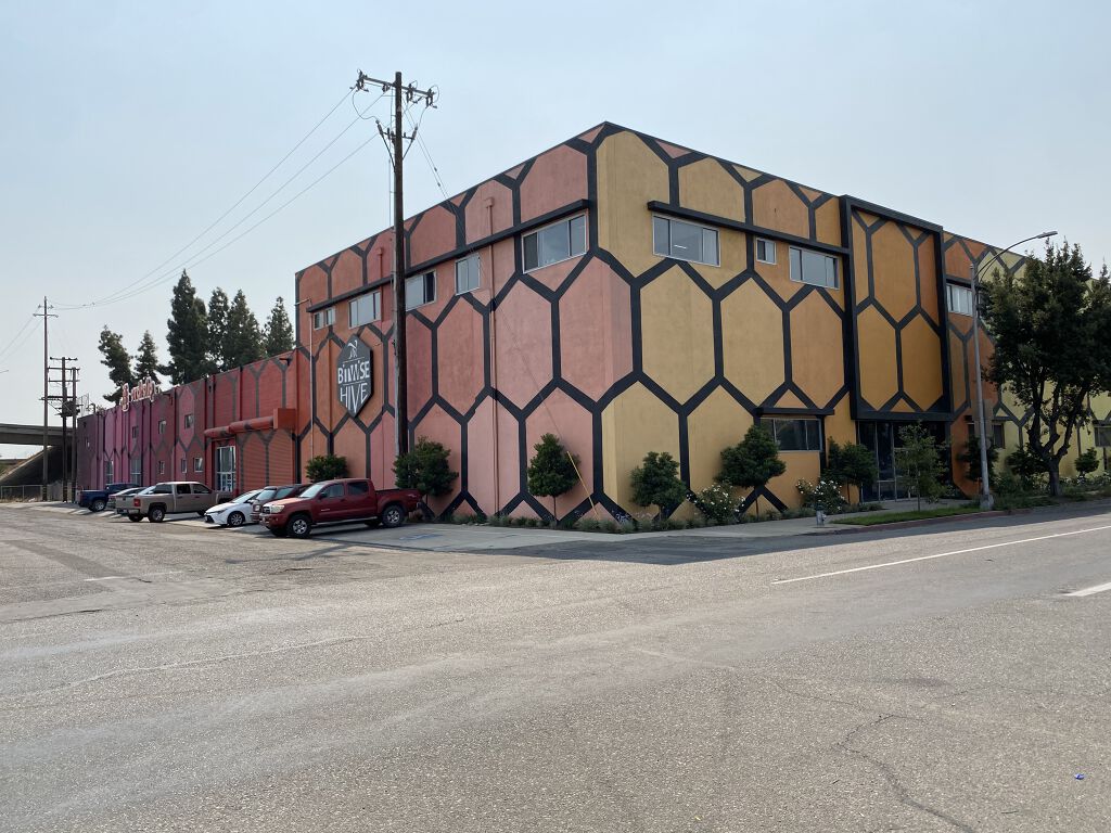2600 Cesar Chavez Blvd, Fresno