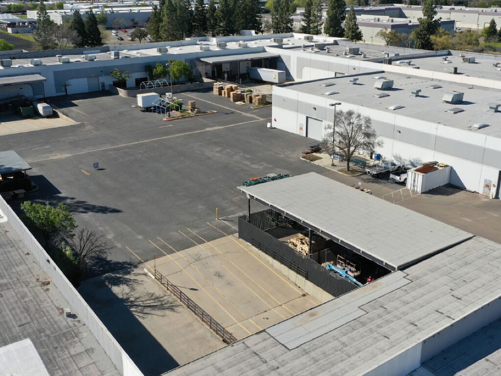 2842 N Business Park Ave - Photo 4