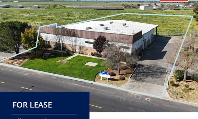 2850 Falcon Dr, Madera, CA 93637, USA - Photo 2