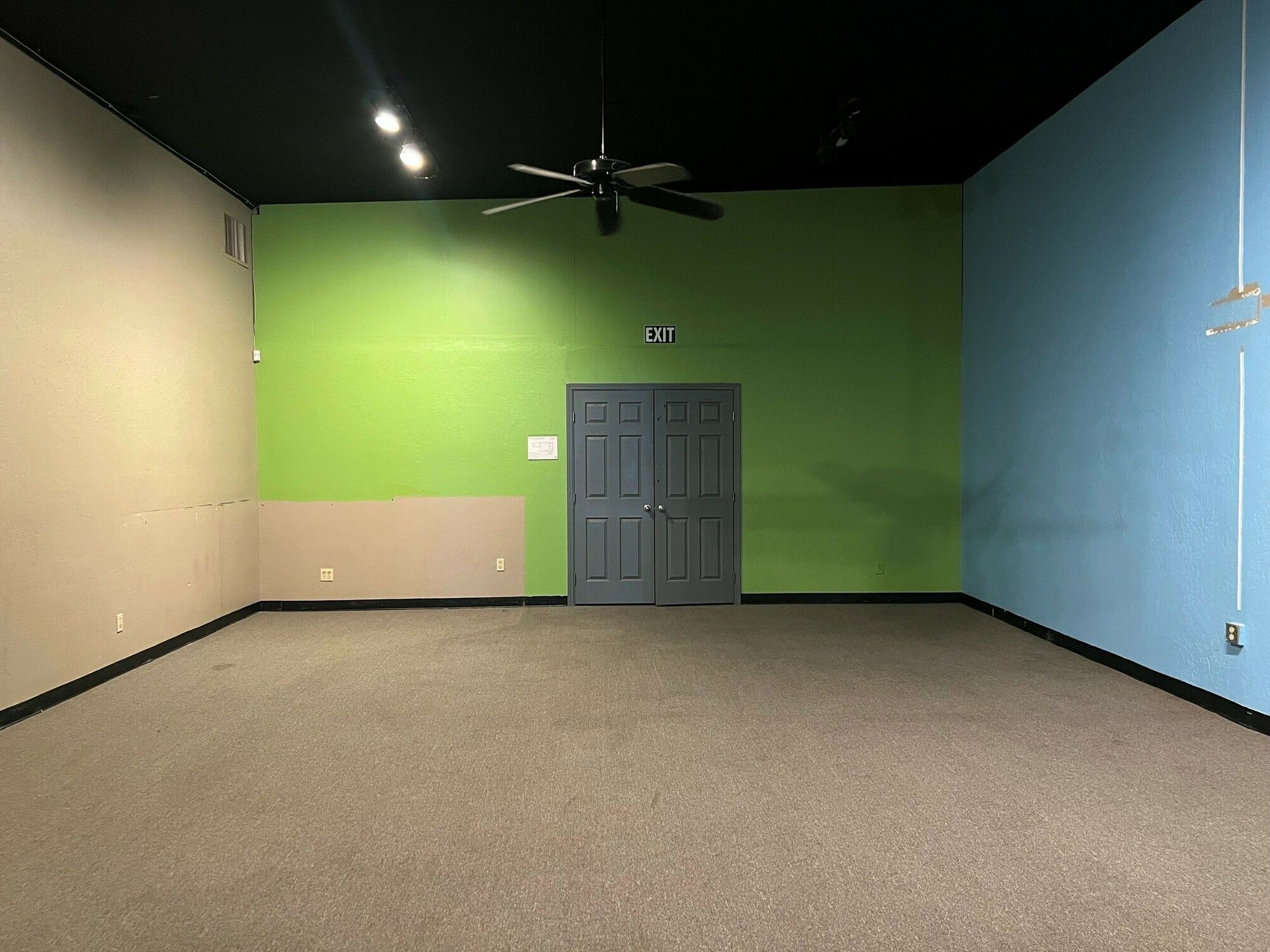 311 West Center Avenue, Visalia, CA  93291 - Photo 7