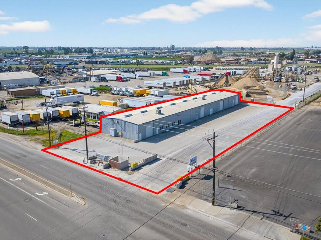 3439 S Chestnut Ave - Photo 4