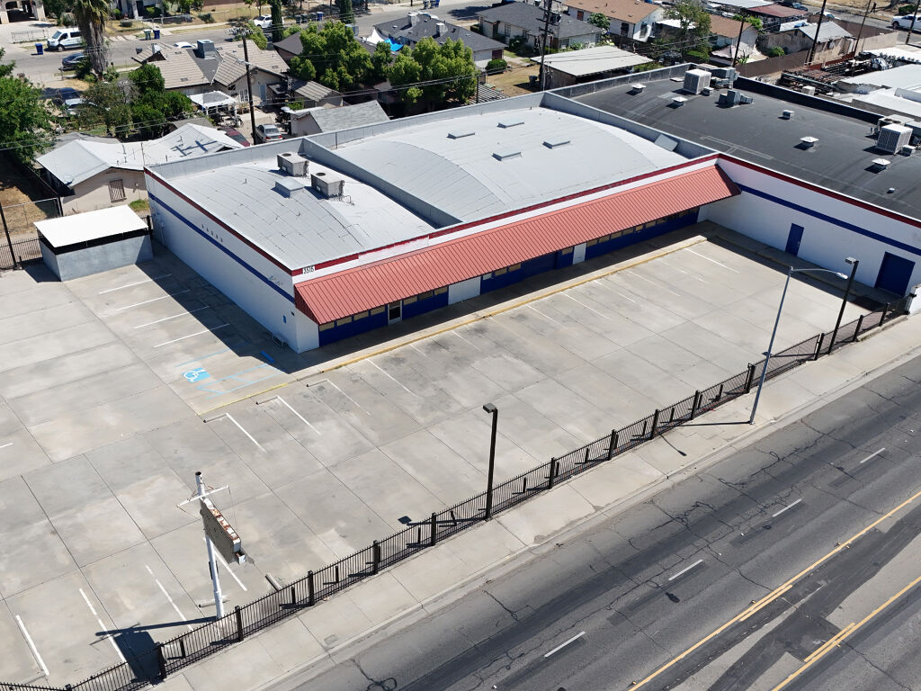 3515 Tulare St, Fresno