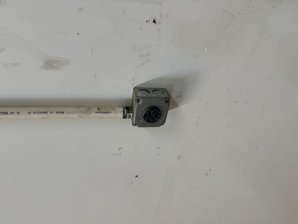 4041 N Valentine Ave - Photo 8