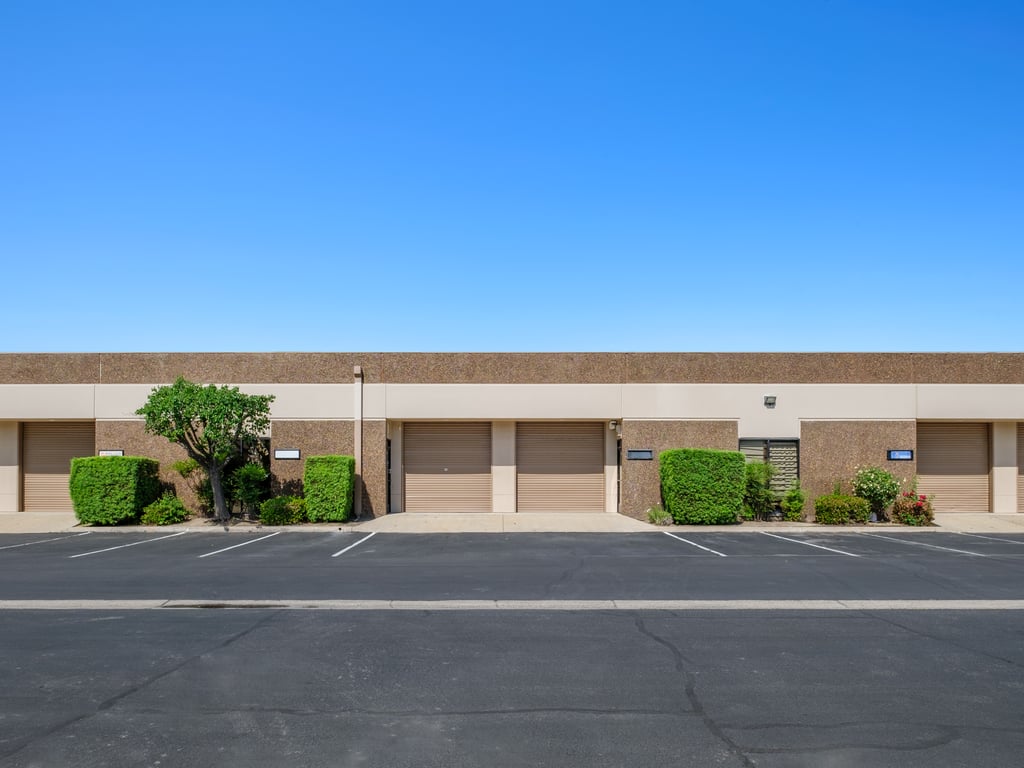 414 W Bedford Ave, Fresno