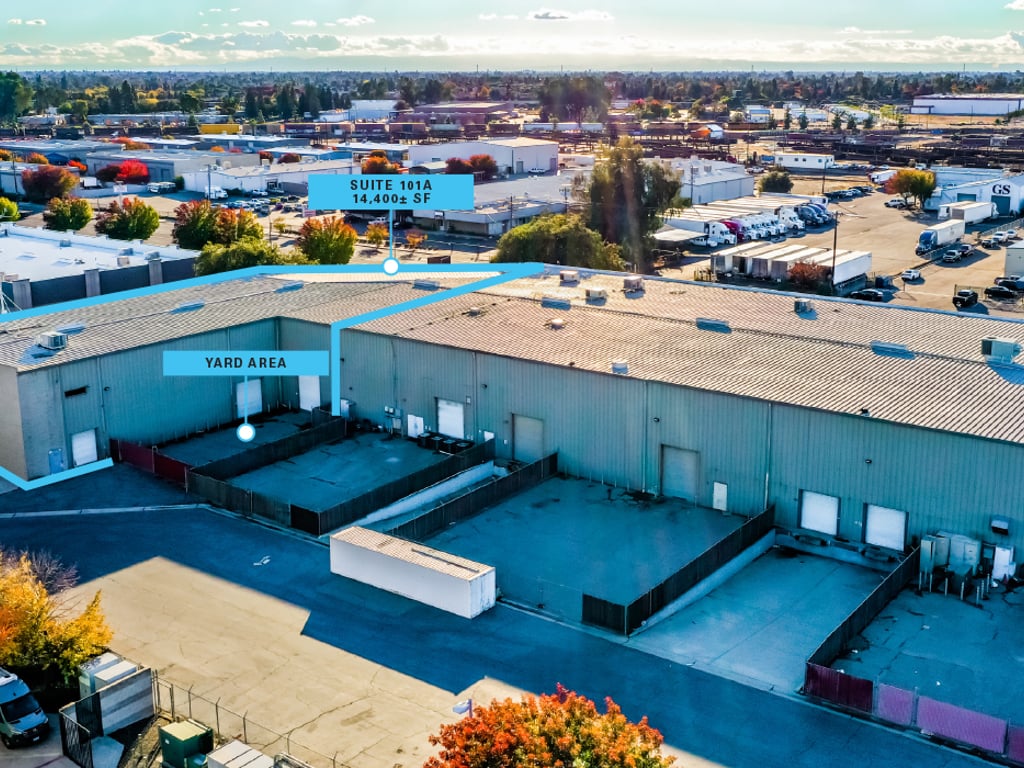 4450 N Brawley Ave - Photo 2
