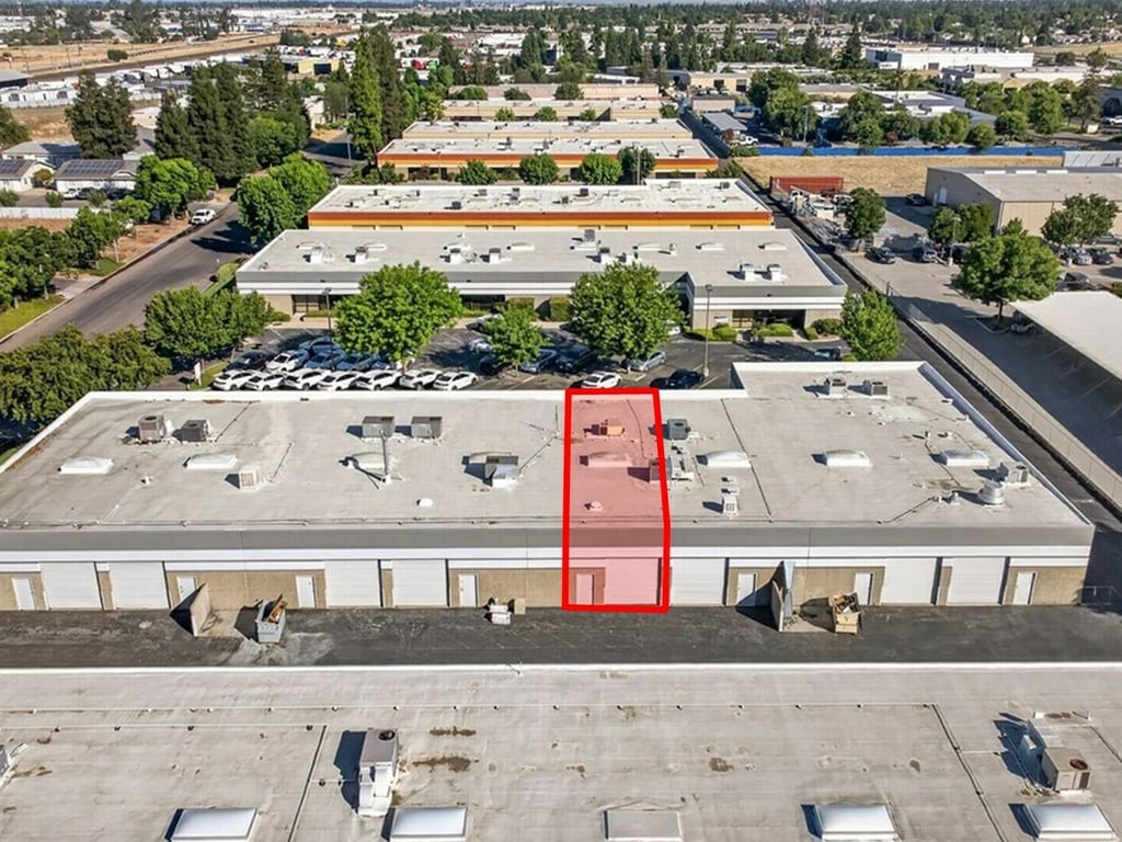4672 W Jennifer Avenue - Photo 4