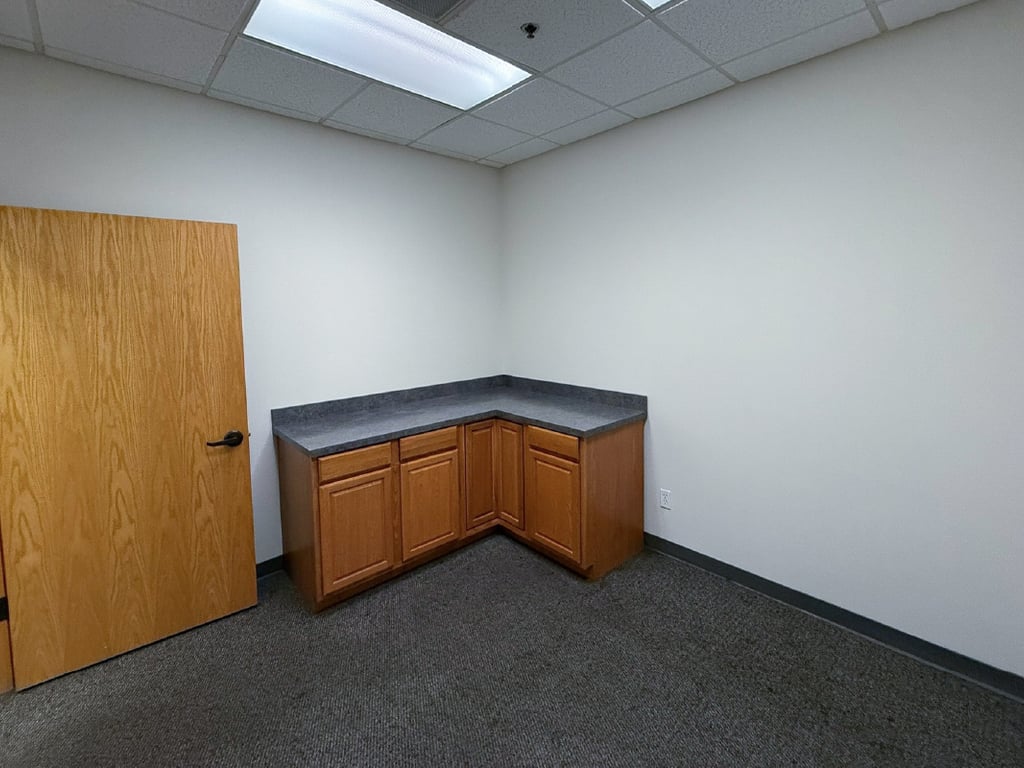 4741 W Jennifer Ave - Photo 6