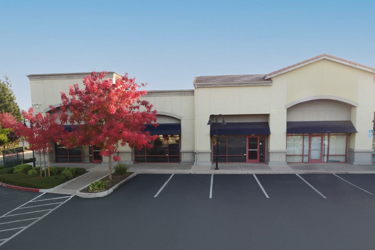 7075 & 7077 N. West Avenue, Fresno, CA  93711-0461 - Photo 4