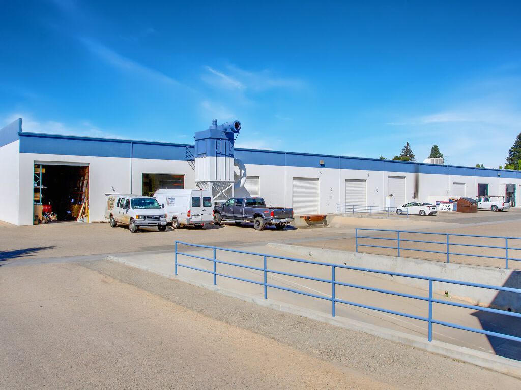 720 E North Ave, Fresno
