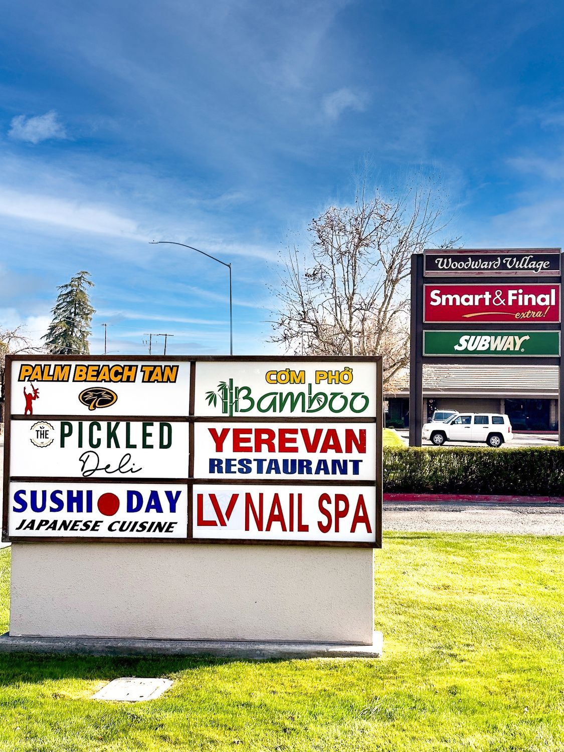 7705-7799 N First Street, Fresno, CA  93720-0962, Fresno